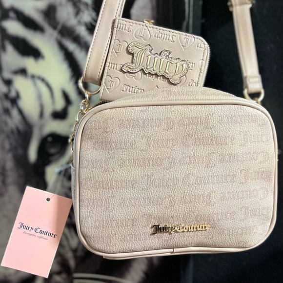 🤎🩷NWT-Juicy Couture Gothic Dots Cafe Bestsellers Camera Crossbody & wallet🤎🩷 - Picture 4 of 17